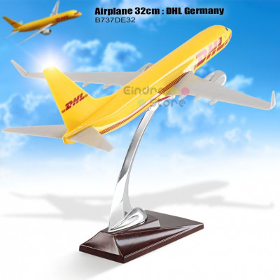 Airplane 32cm : DHL Germany-B737DE32