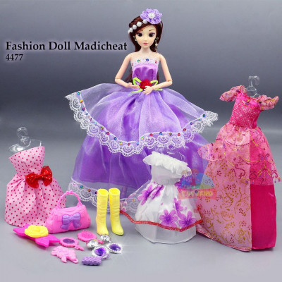 Fashion Doll Madicheat : 4477