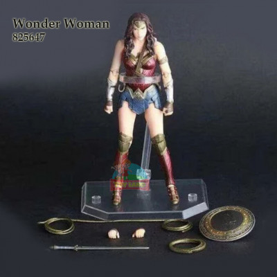 Wonder Woman : 825647